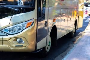 By bus to Orchha