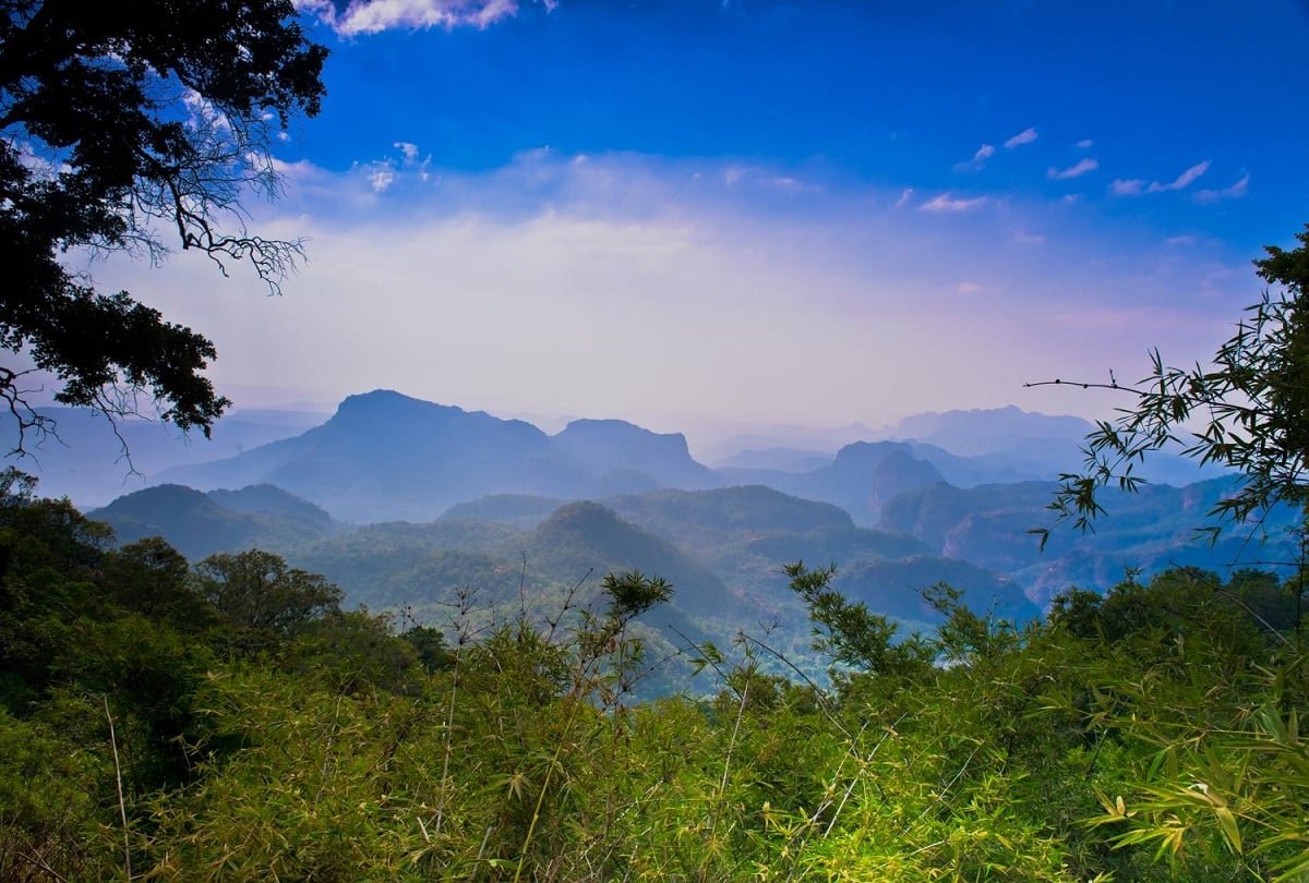 Pandava Caves - Pachmarhi